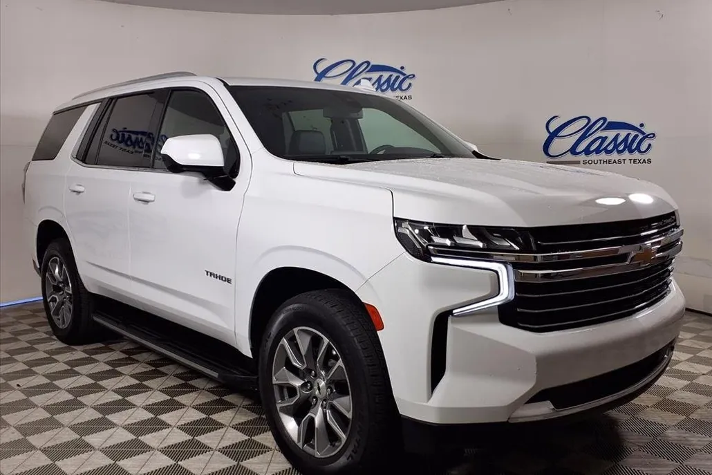 2021 Chevrolet Tahoe LT photo 1