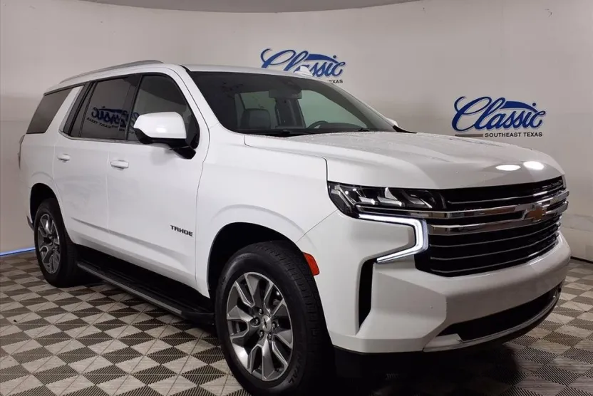 2021 Chevrolet Tahoe LT photo 1