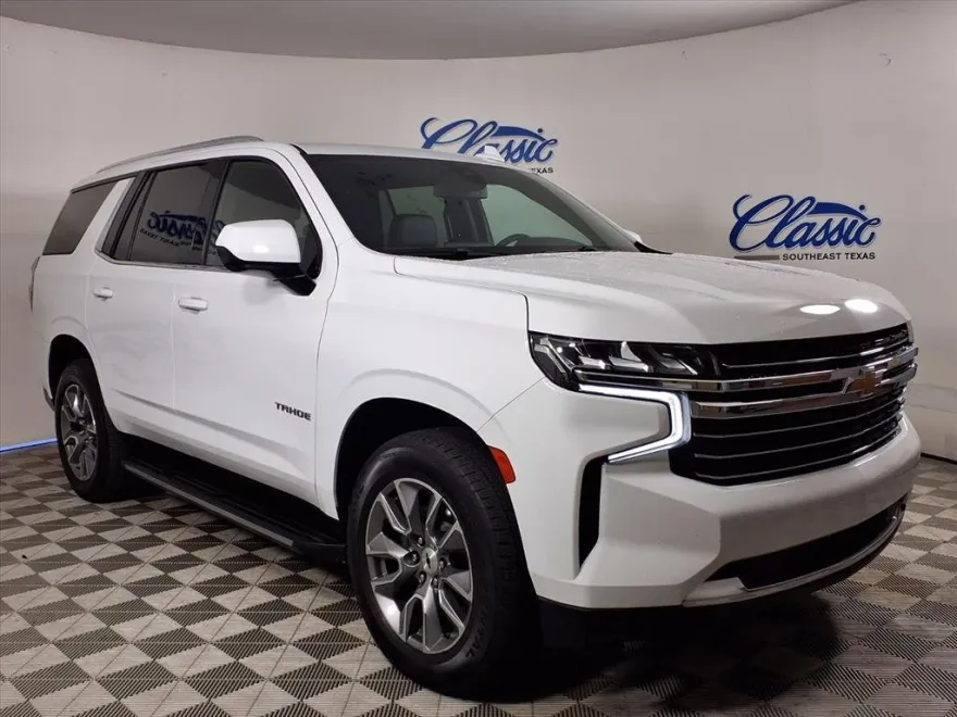 2021 Chevrolet Tahoe LT photo 1