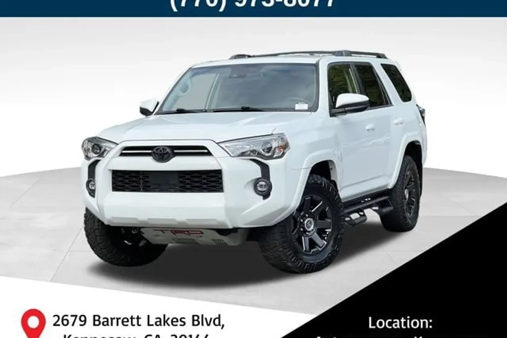 2021 Toyota 4Runner SR5 photo 1