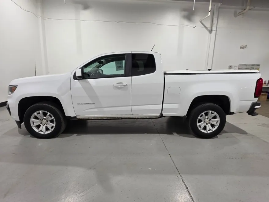 2022 Chevrolet Colorado LT photo 1