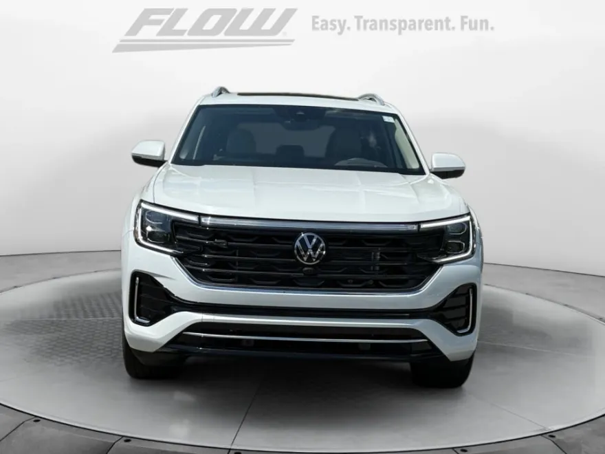 2024 Volkswagen Atlas SEL Premium R-Line photo 1