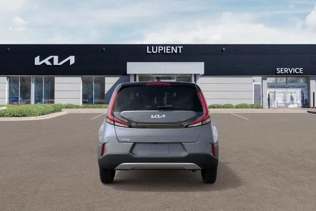 2025 Kia Soul LX photo 1