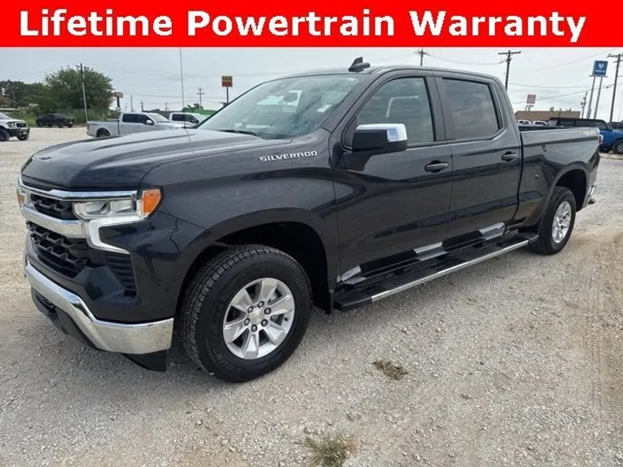 2024 Chevrolet Silverado 1500 LT photo 1