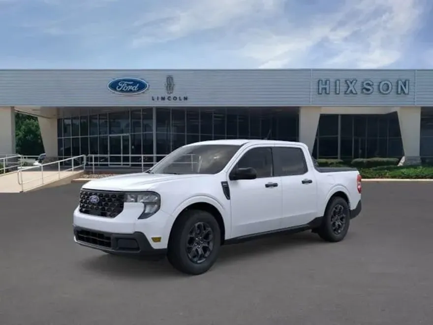 2025 Ford Maverick XLT photo 1