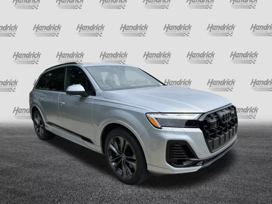 2025 Audi Q7 Premium Plus photo 1