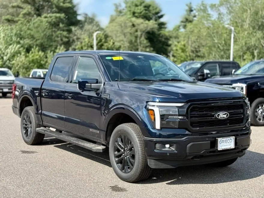 2025 Ford F-150 Lariat photo 1