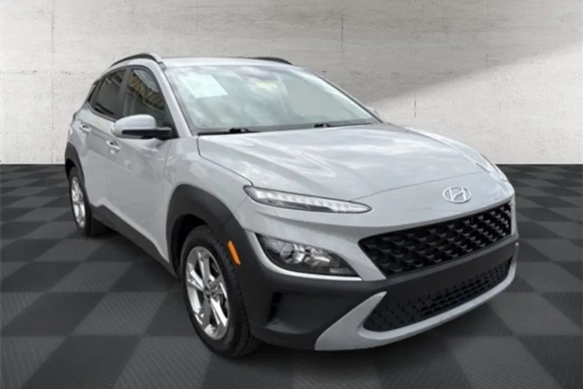 2023 Hyundai Kona SEL photo 1