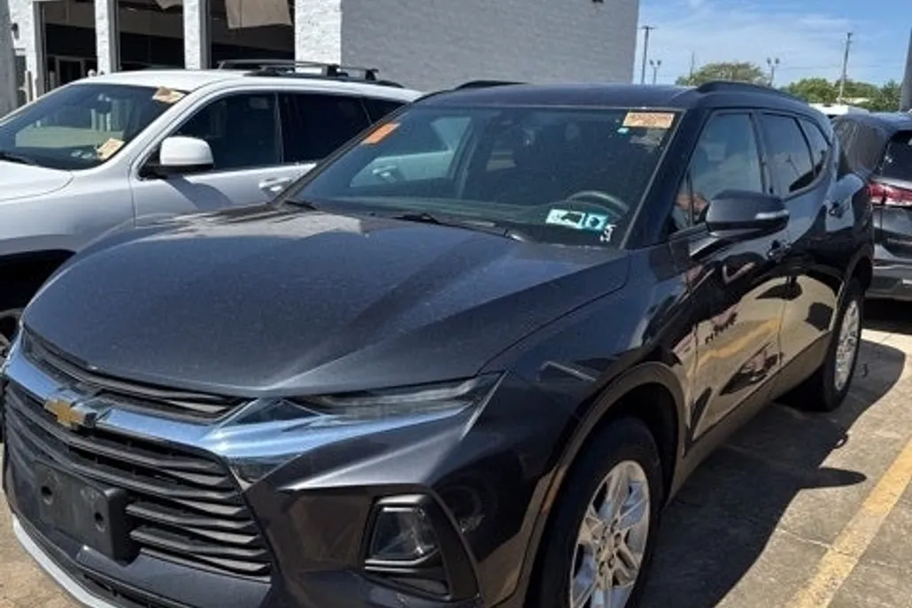 2022 Chevrolet Blazer 2LT photo 1
