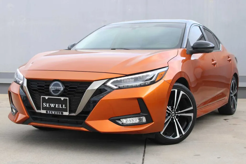 2021 Nissan Sentra SR photo 1