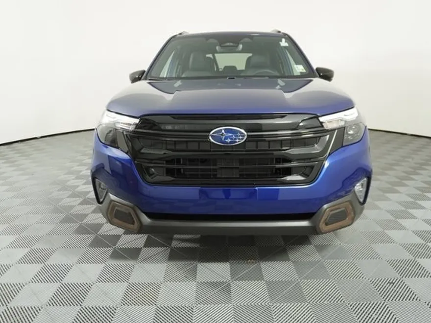 2025 Subaru Forester Sport photo 1