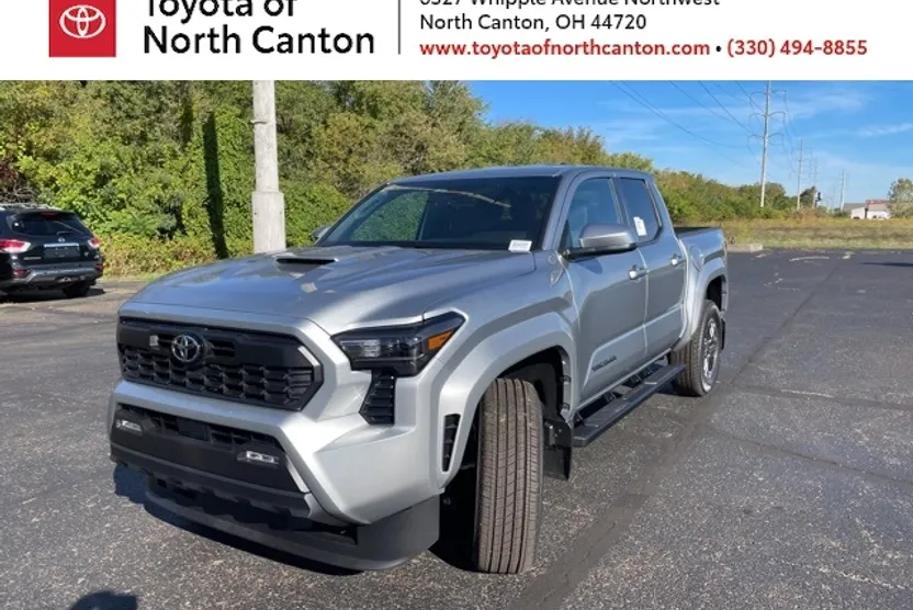 2025 Toyota Tacoma TRD Sport Double Cab photo 1