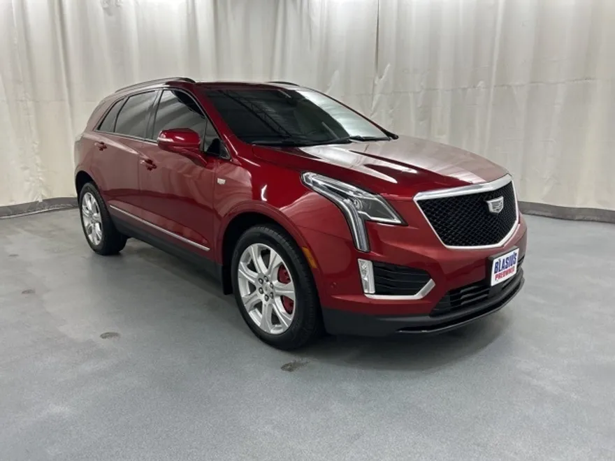 2022 Cadillac XT5 Platinum Sport photo 1