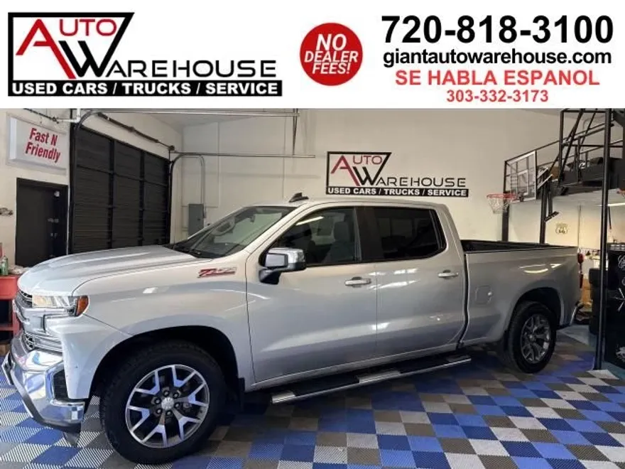 2021 Chevrolet Silverado 1500 LT photo 1