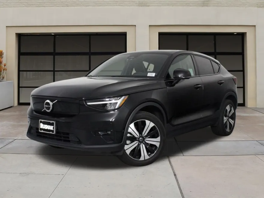 2023 Volvo C40 Plus photo 1