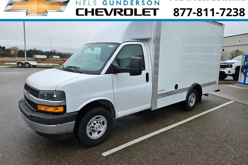 2023 Chevrolet Express 3500 Cutaway Van photo 1
