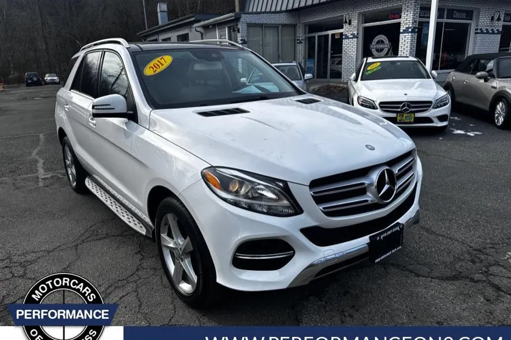 2017 Mercedes Benz GLE 350 4MATIC photo 1