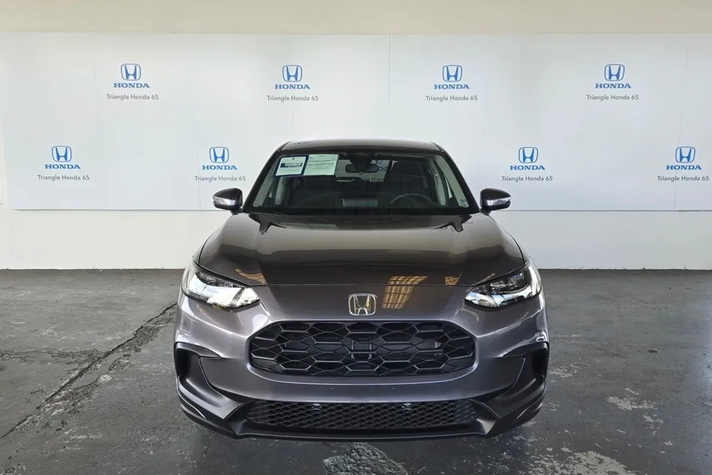 2026 Honda HR-V LX photo 1