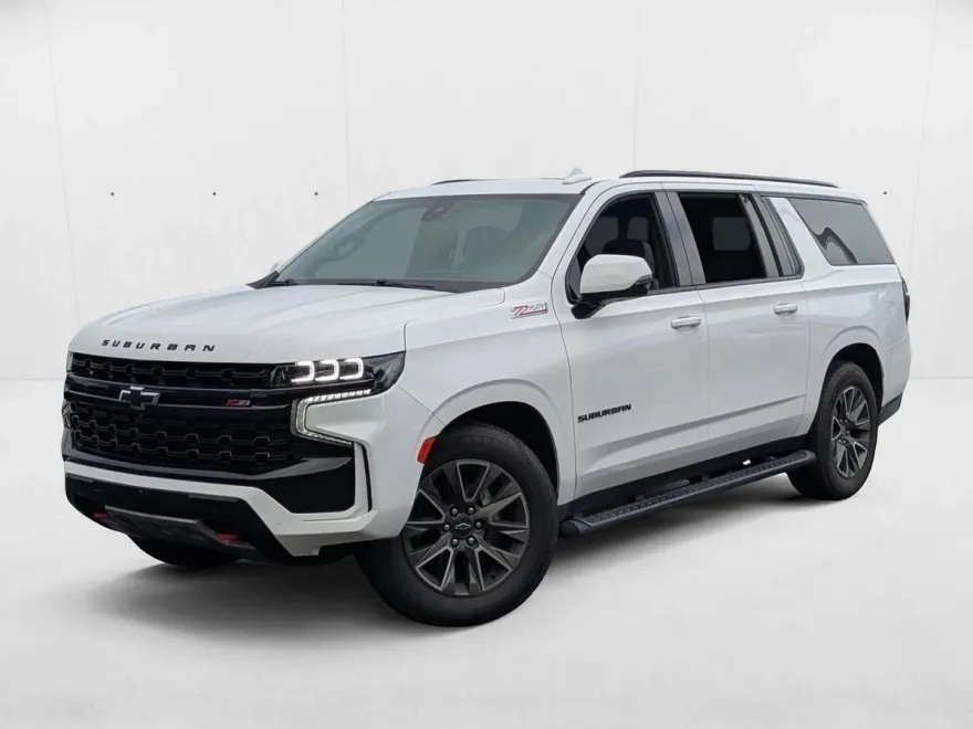 2021 Chevrolet Suburban Z71 photo 1