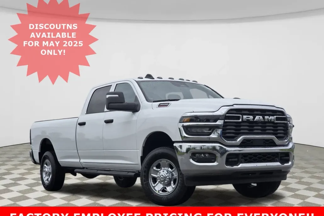 2025 Ram 3500 Tradesman photo 1