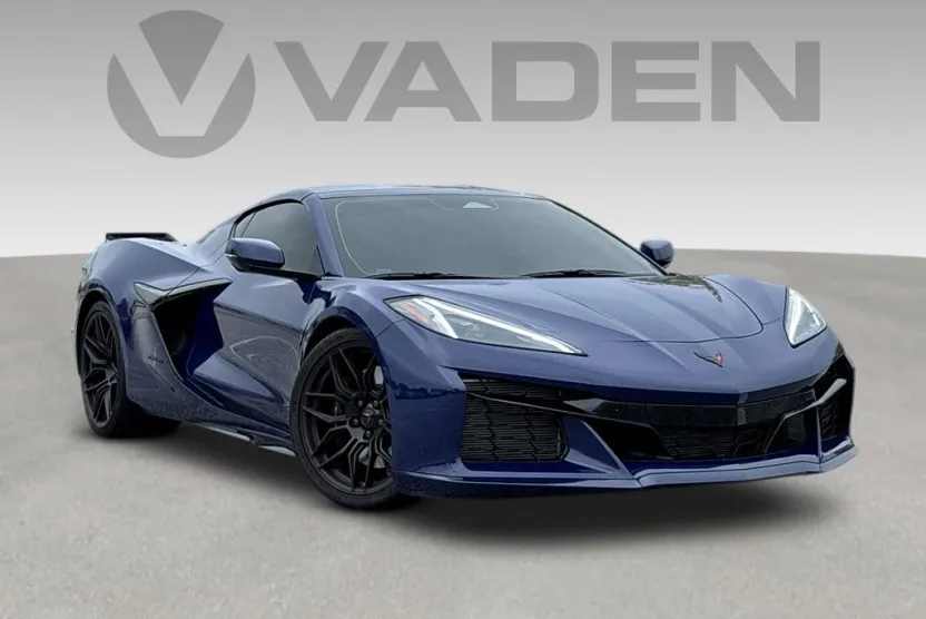 2025 Chevrolet Corvette Z06 3LZ photo 1