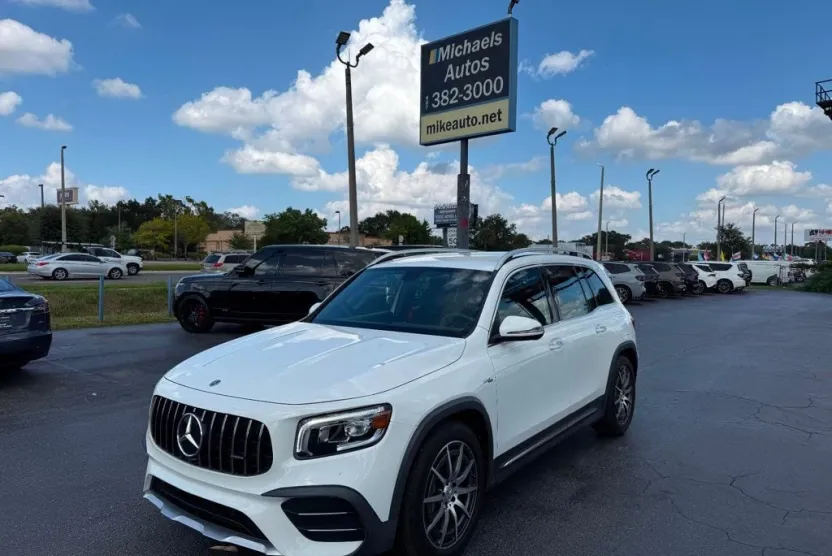 2023 Mercedes Benz GLB AMG 35 4MATIC photo 1