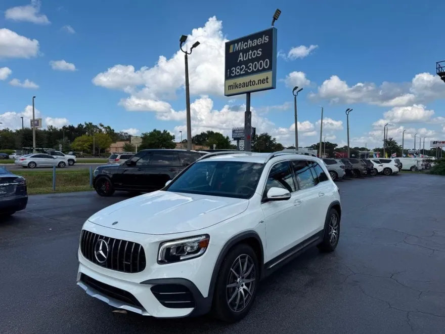 2023 Mercedes Benz GLB AMG 35 4MATIC photo 1