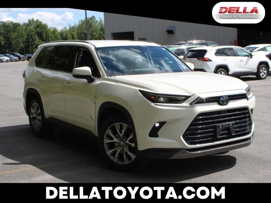 2024 Toyota Grand Highlander Limited photo 1