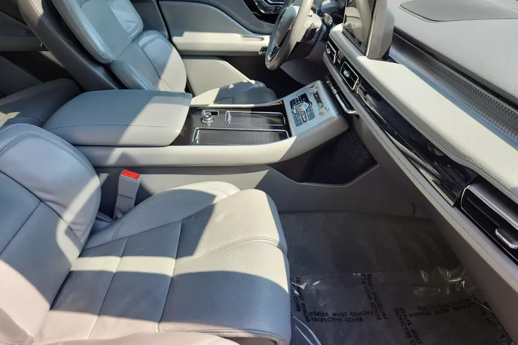 2021 Lincoln Aviator Grand Touring photo 1