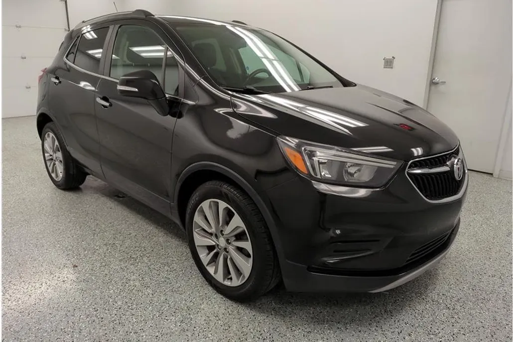 2019 Buick Encore Preferred Sport photo 1