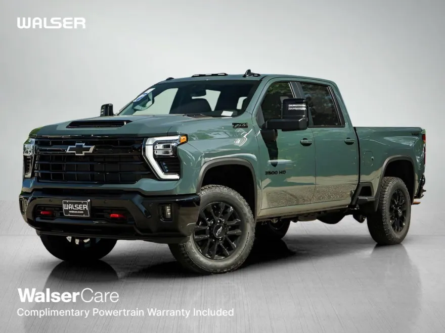 2025 Chevrolet Silverado 3500HD LT photo 1