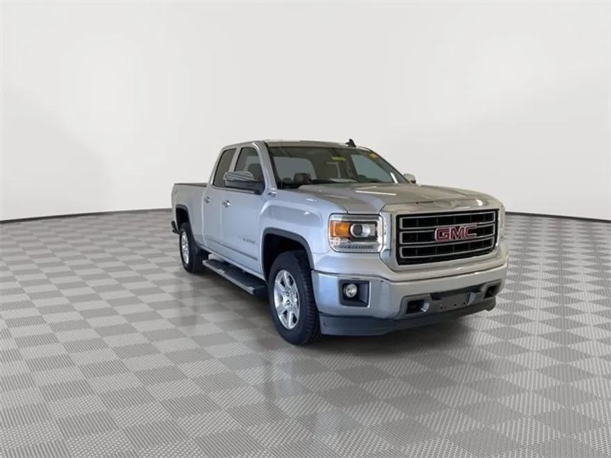 2015 Gmc Sierra 1500 SLT photo 1