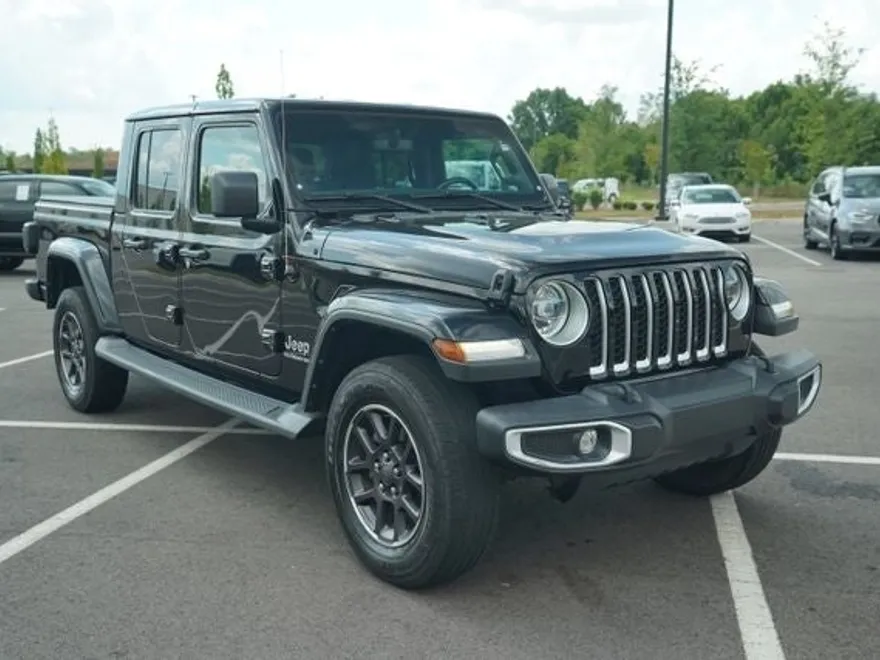 2022 Jeep Gladiator Overland photo 1