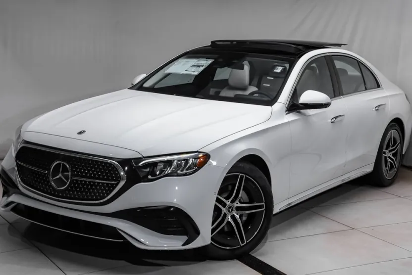 2026 Mercedes Benz E 350 4MATIC Sedan photo 1