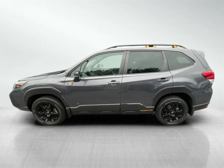 2022 Subaru Forester Wilderness photo 1