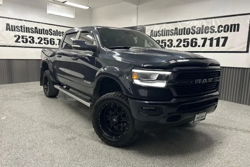 2019 Ram 1500 Laramie photo 1