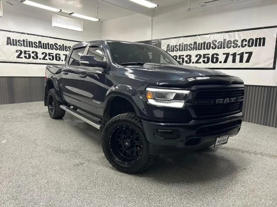 2019 Ram 1500 Laramie photo 1
