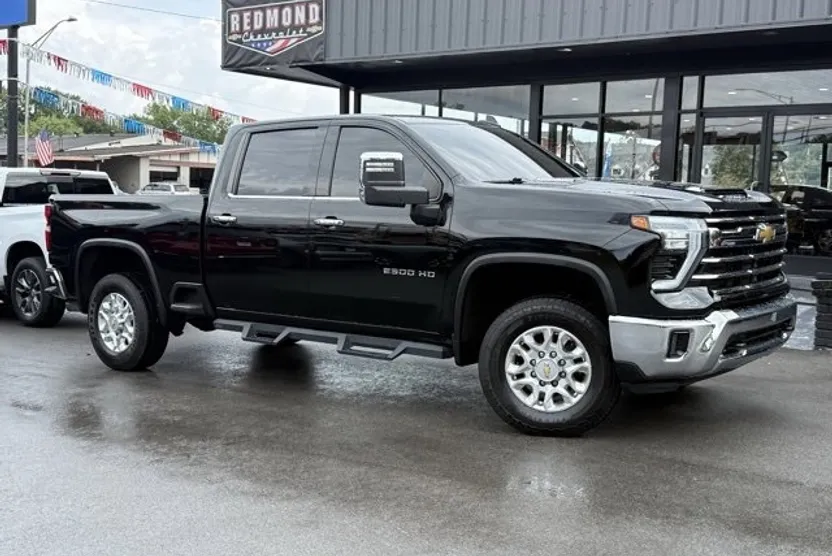 2024 Chevrolet Silverado 2500HD LTZ photo 1