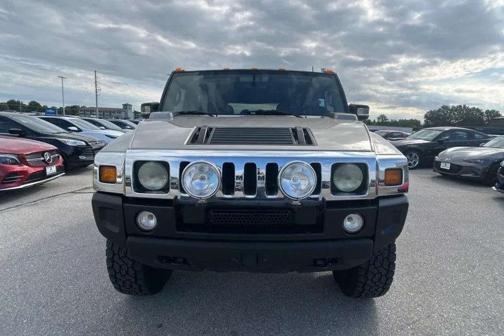 2003 Hummer H2 Base photo 1
