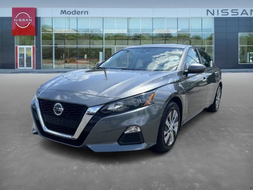2022 Nissan Altima 2.5 S photo 1