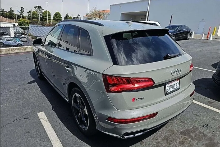 2019 Audi SQ5 Prestige photo 1