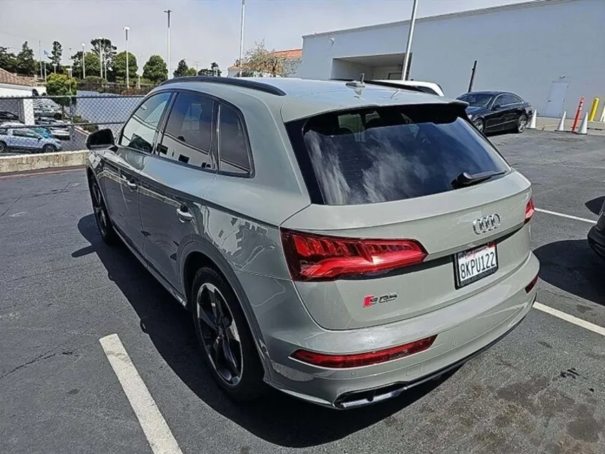 2019 Audi SQ5 Prestige photo 1