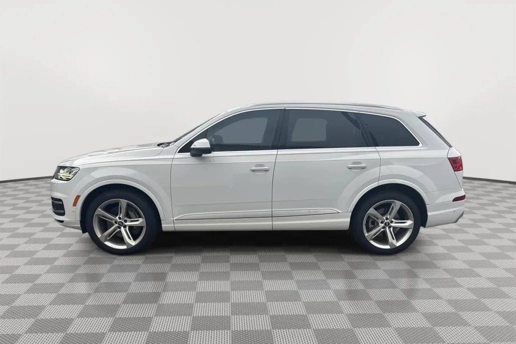 2015 Audi A6 3.0T Prestige photo 1