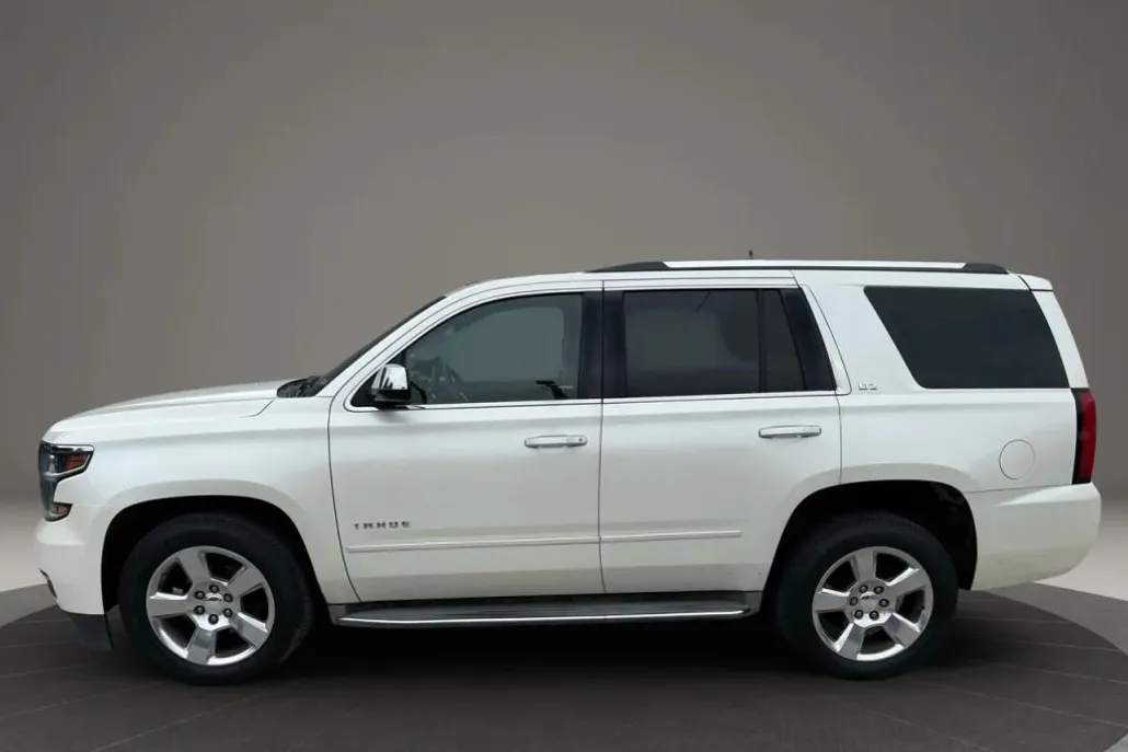 2015 Chevrolet Tahoe LTZ photo 1