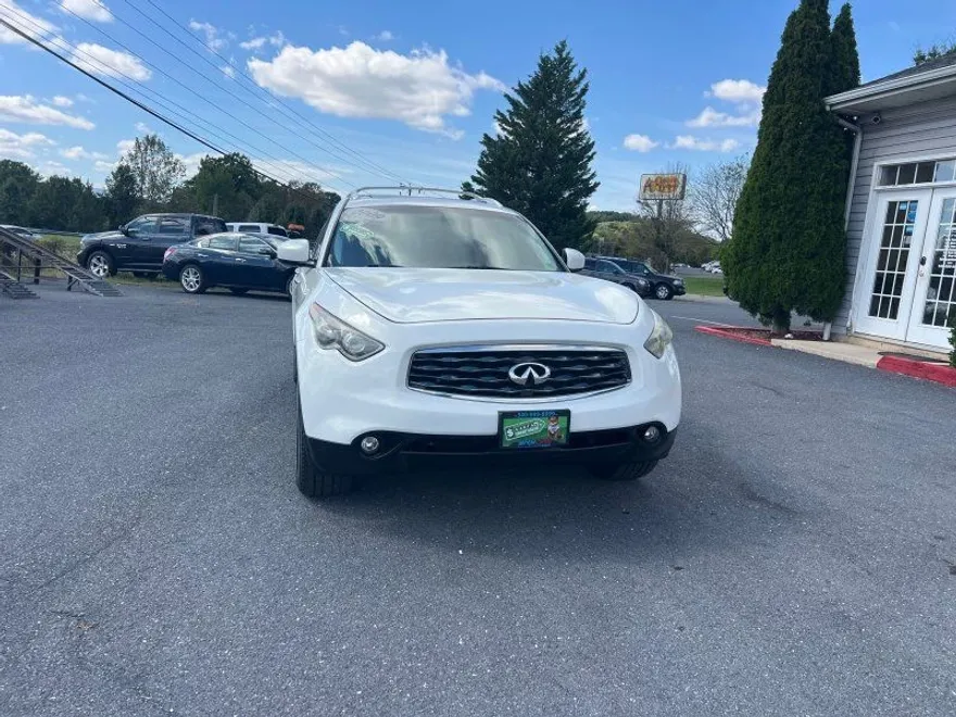 2009 Infiniti FX35 Base photo 1
