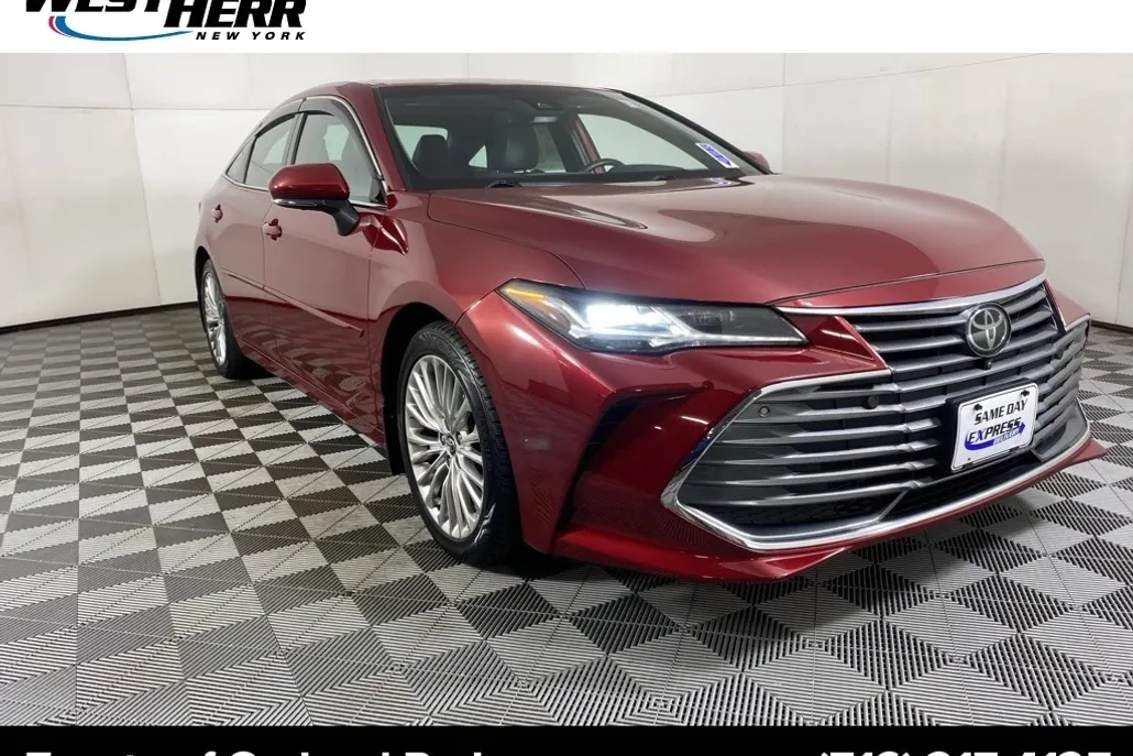 2020 Toyota Avalon Limited photo 1