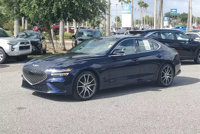 2023 Genesis G70 2.0T photo 1