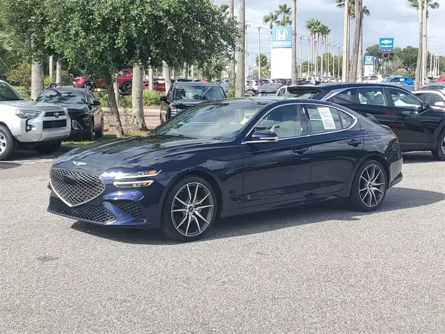 2023 Genesis G70 2.0T photo 1