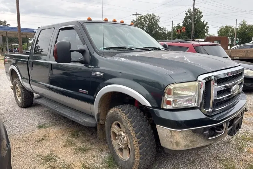 2006 Ford F-250 Lariat photo 1
