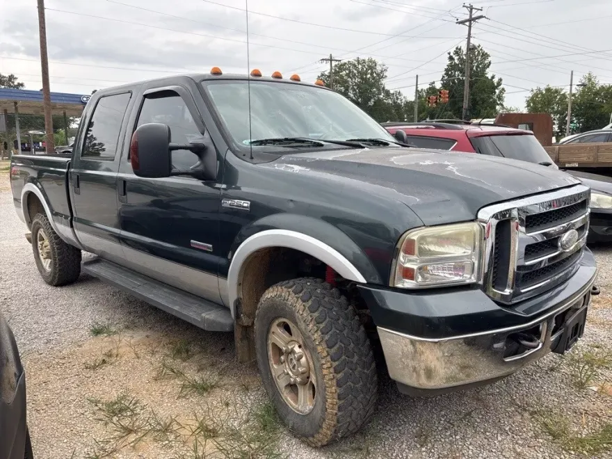 2006 Ford F-250 Lariat photo 1